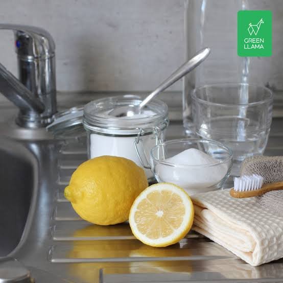 15 Natural Cleaning Hacks Using Things in Your Kitchen