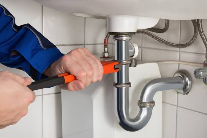 Common Plumbing Problems and How to Fix Them (2026 Guide)