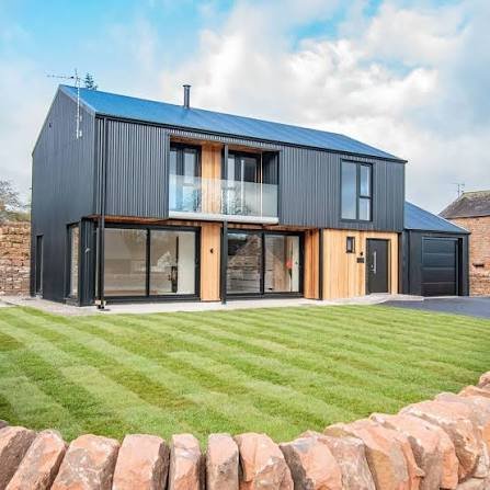 Metal Roofing vs Shingles: Which Is Better in 2026?